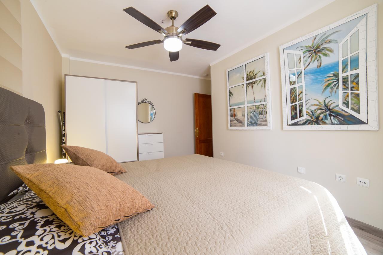 Los Reyes Carpe Diem Apartment กราน ตาราฮาล ภายนอก รูปภาพ