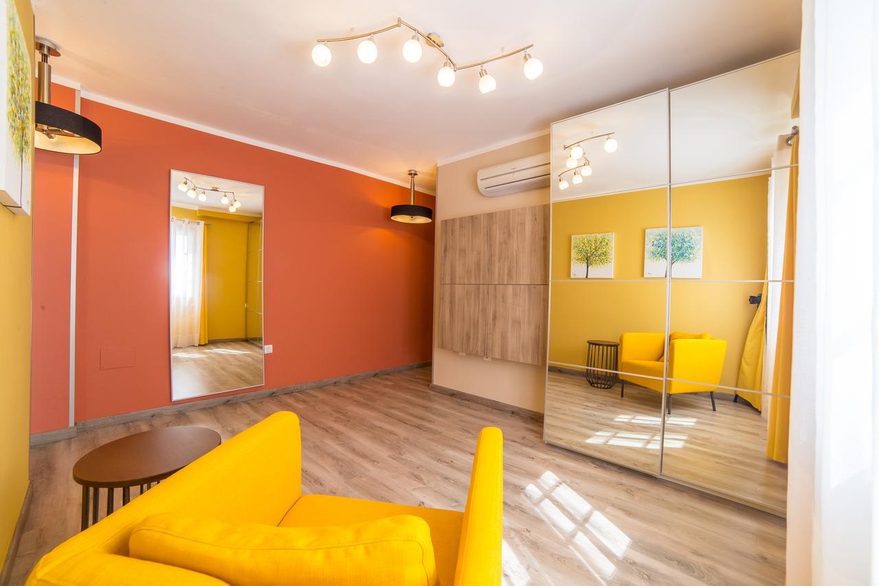 Los Reyes Carpe Diem Apartment กราน ตาราฮาล ภายนอก รูปภาพ